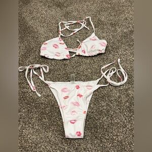 White And Pink Lip-Print String Bikini Set - Side Tie - Swimwear - size Medium